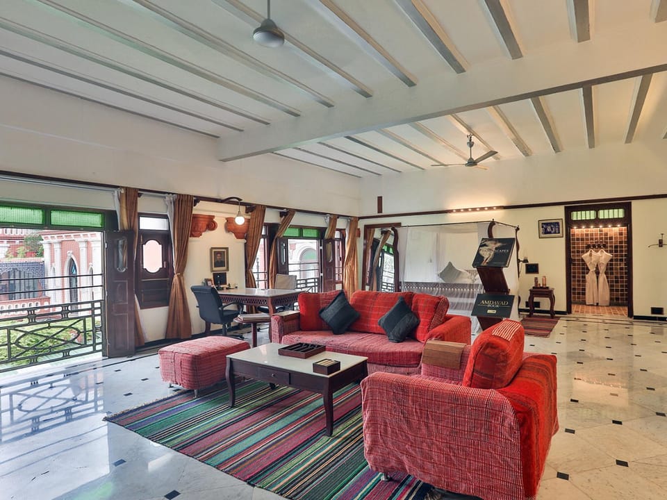 Seating area