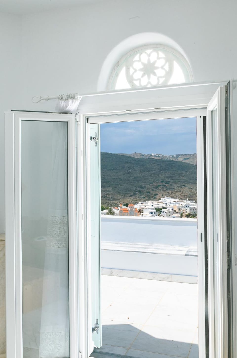 Day, Natural landscape, View (from property/room), Balcony/Terrace, Mountain view