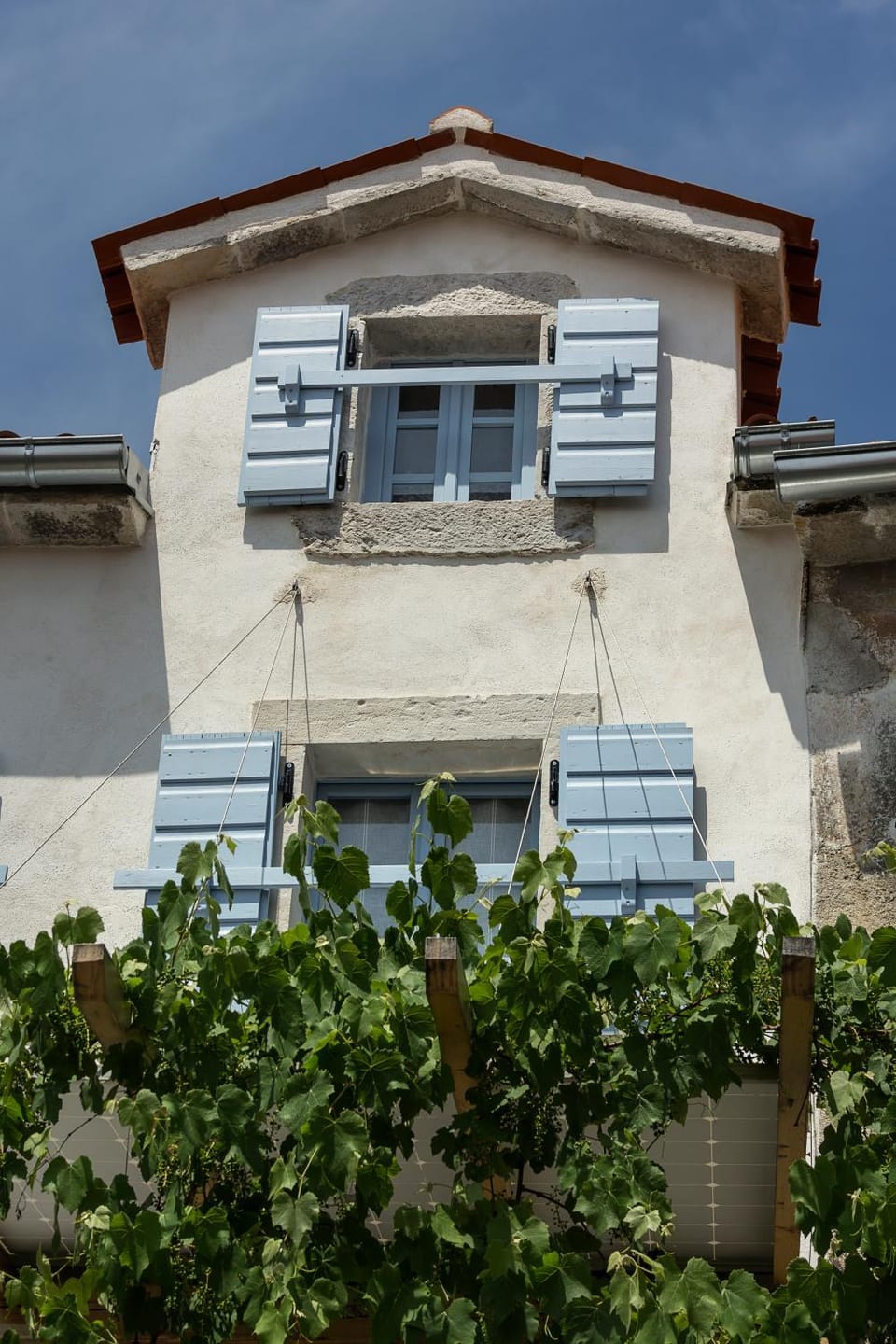 Property building, Day