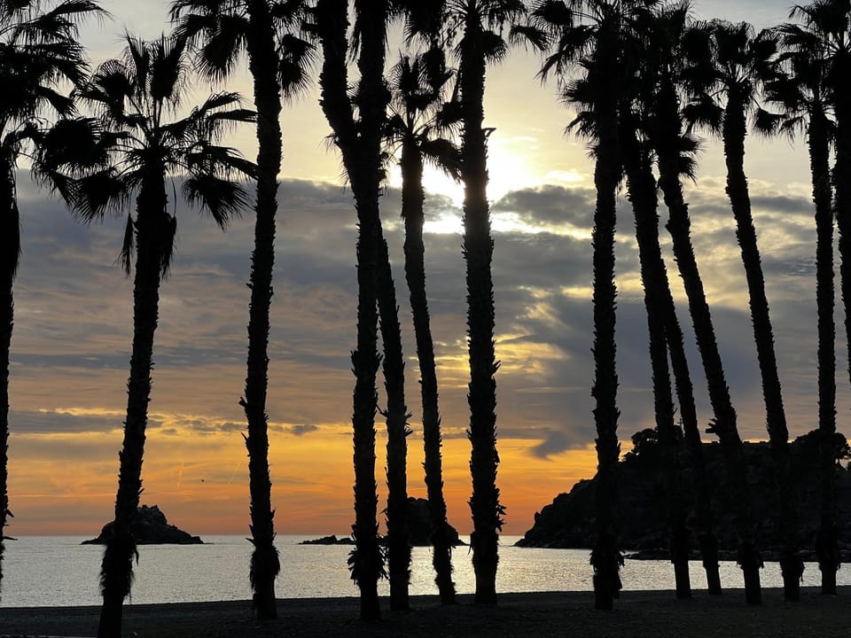 Nearby landmark, Neighbourhood, Natural landscape, Beach, Sea view, Sunset