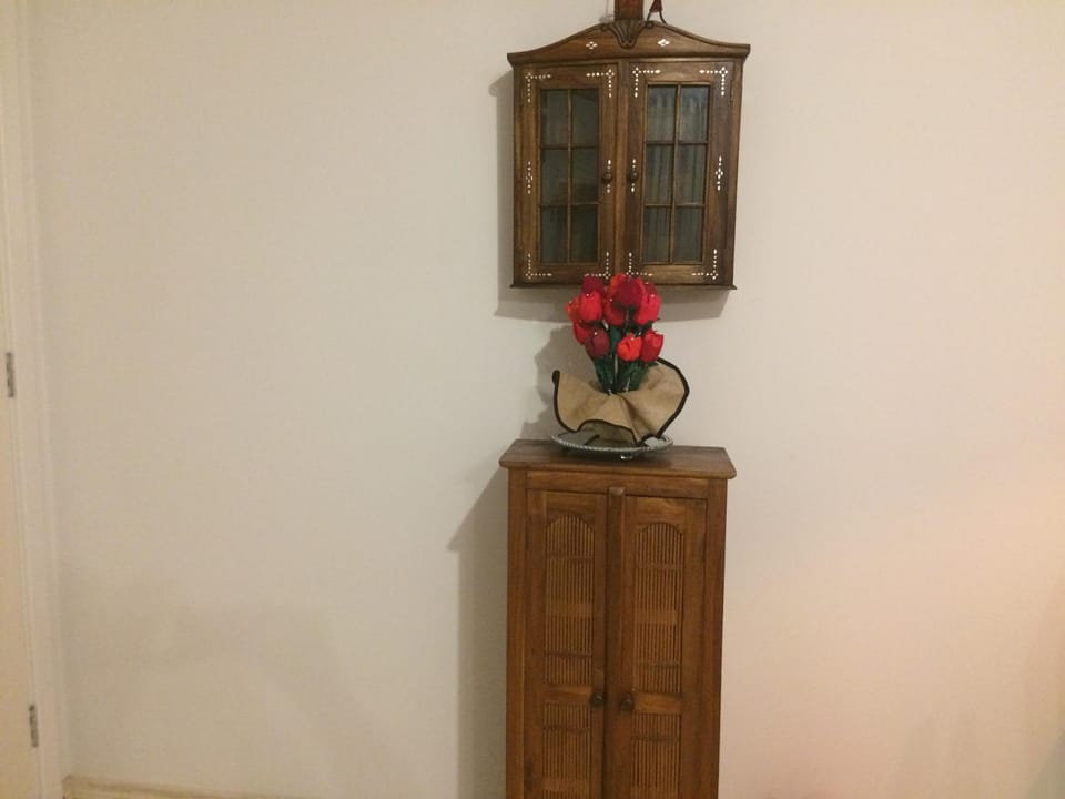 Lobby or reception, Decorative detail