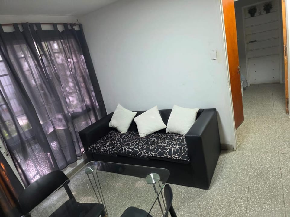 Departamento planta baja cerca Polo Sanitario y Parque Sarmiento Apartment in Cordoba