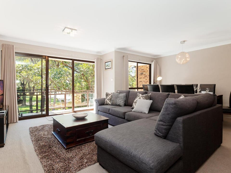 Bay Parklands, 34 2 Gowrie Avenue - Air con, Wifi, Views, Pool, Spa & Tennis Court Apartment in Nelson Bay