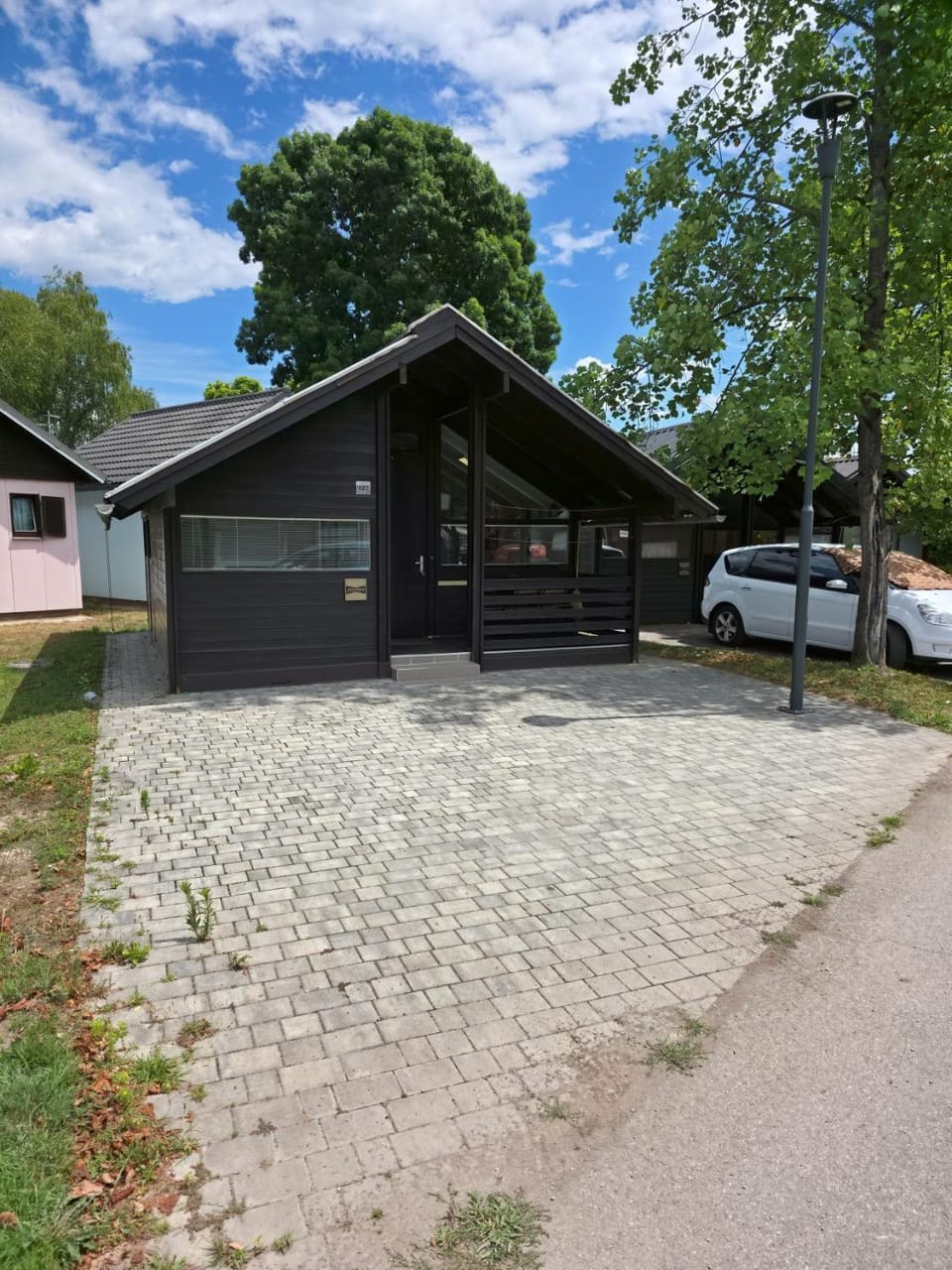 Property building, Parking