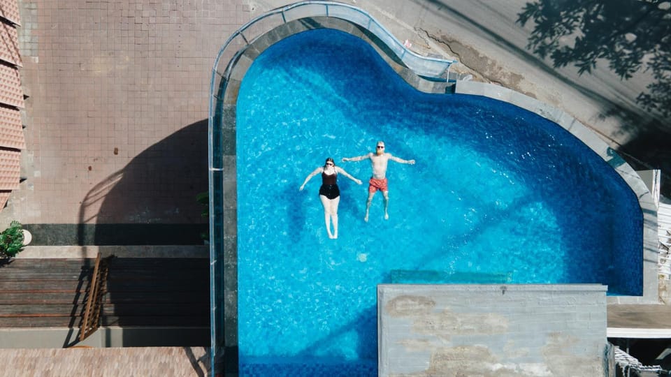 Restaurant/places to eat, Lounge or bar, Swimming pool