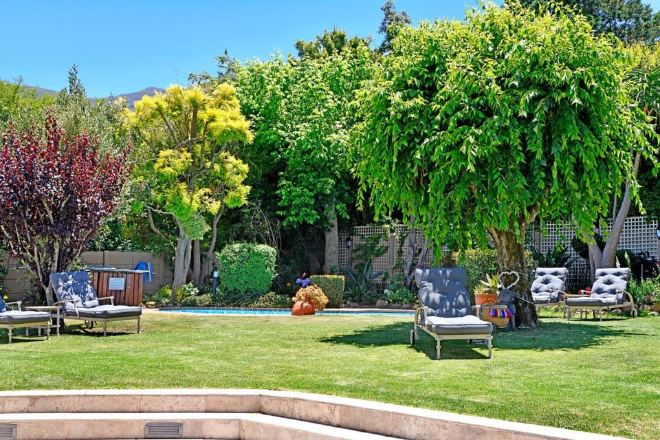 Natural landscape, Garden, Garden view, Pool view, Swimming pool, sunbed