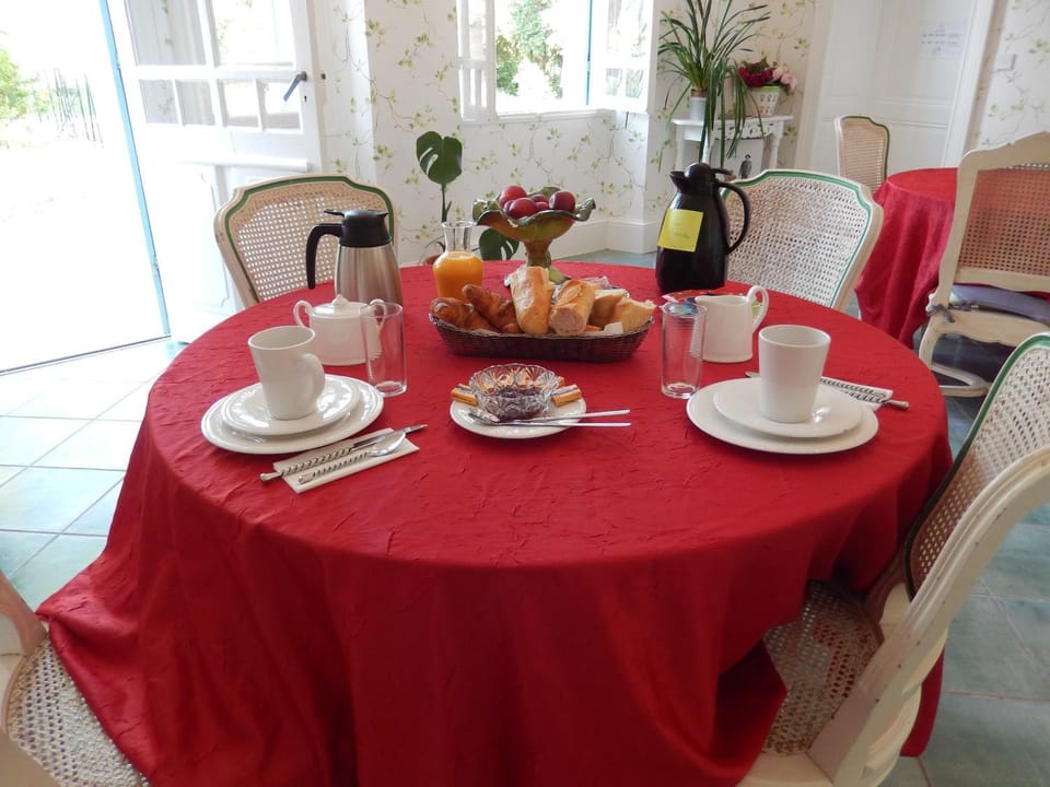 Continental breakfast