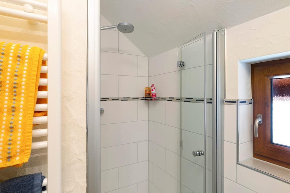 Bathroom, Living room