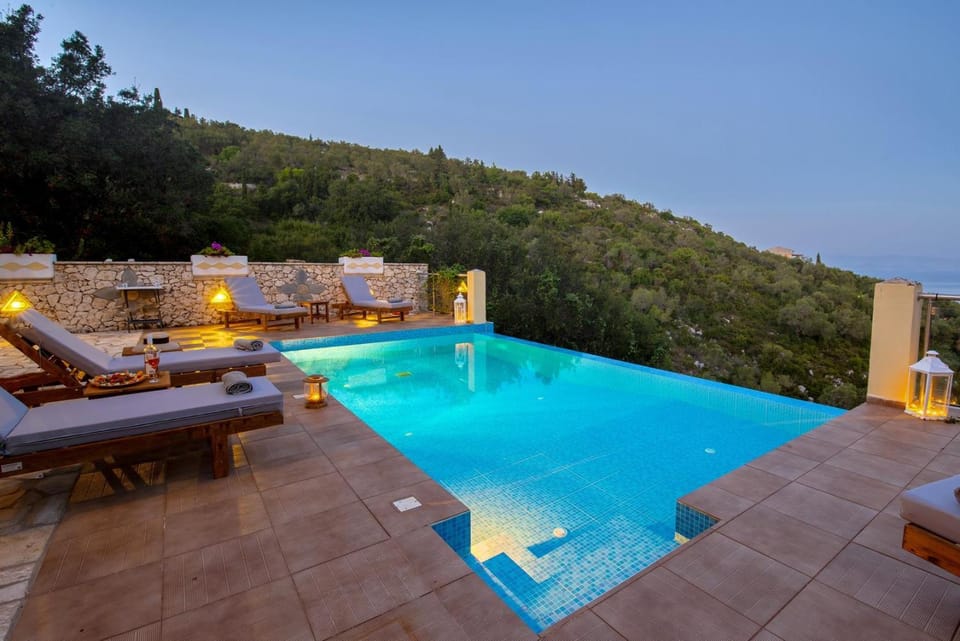 Natural landscape, Swimming pool, sunbed