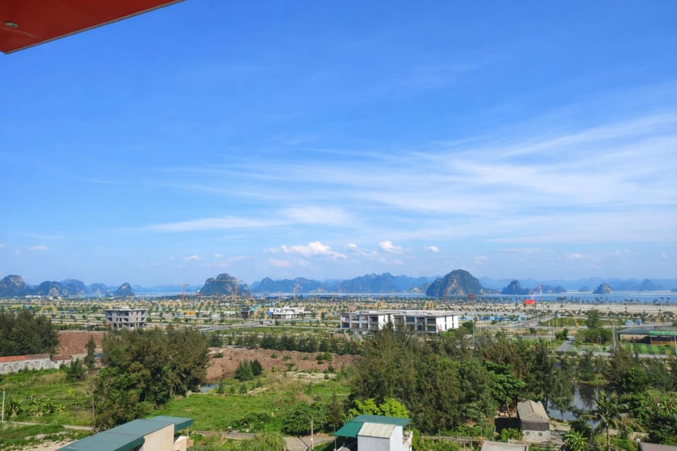 Nearby landmark, Sea view
