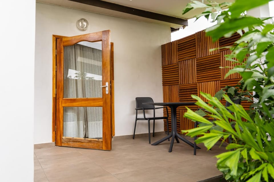Patio, Garden view