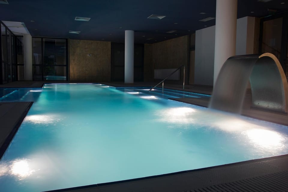 Pool view, Swimming pool, Swimming pool