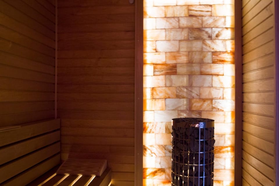 Sauna, Swimming pool
