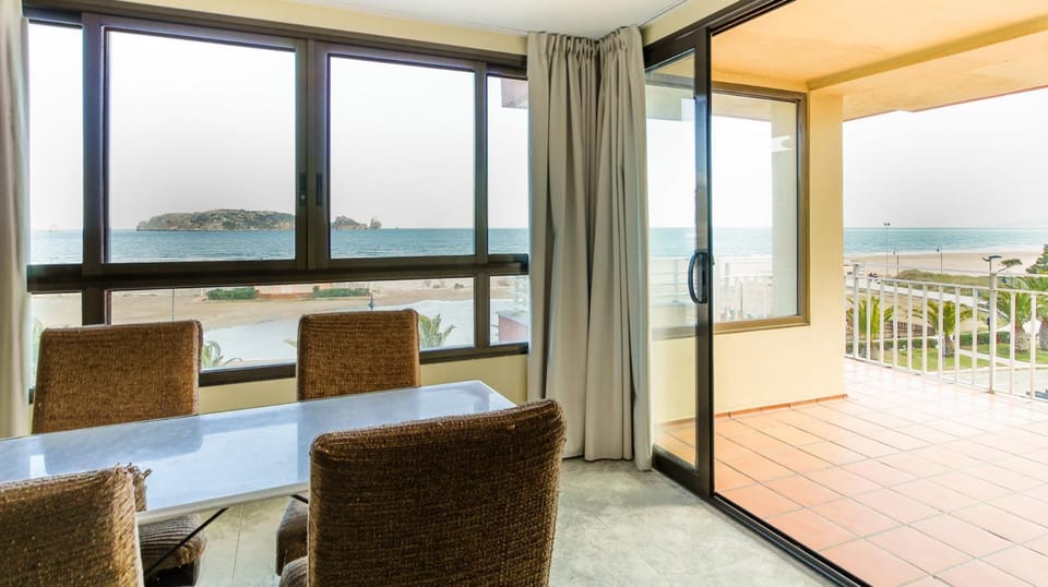 Sistach Rentals Cap Castell 3AB Apartment in Baix Empordà
