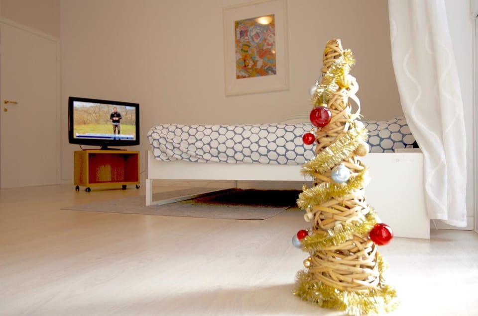Interno 77 di TSS' - Appartamento soleggiato con Ampie Finestre & Internet Veloce con Fibra - Perfetto per Coppie Apartment in Trentino-South Tyrol
