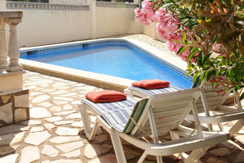 Pool view, Swimming pool