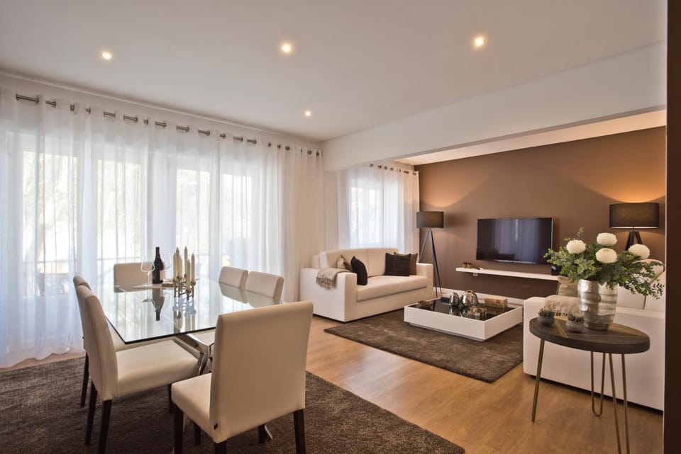 Central Apartment 127 by Saboia Collection Apartment in Cascais