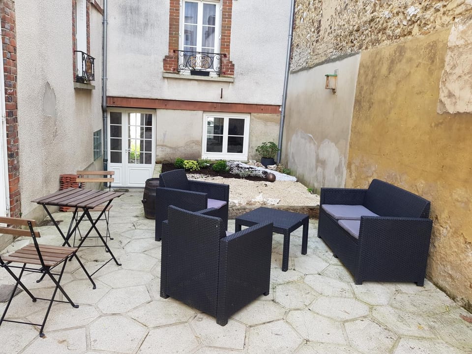 Appartement calme Le clos de Renée House in Grand Est