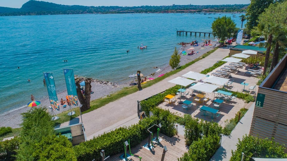 Natural landscape, View (from property/room), Fitness centre/facilities, Beach, Lake view, minibar