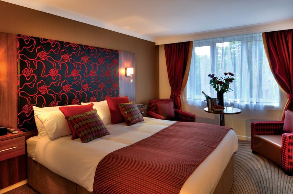 Bed, Photo of the whole room