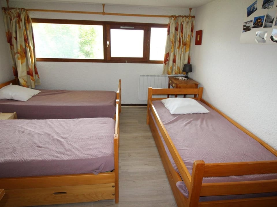 Duplex 2 pièces cabine 8 couchages proche pistes - Auris en Oisans - FR-1-297-100 Cabin in Auris