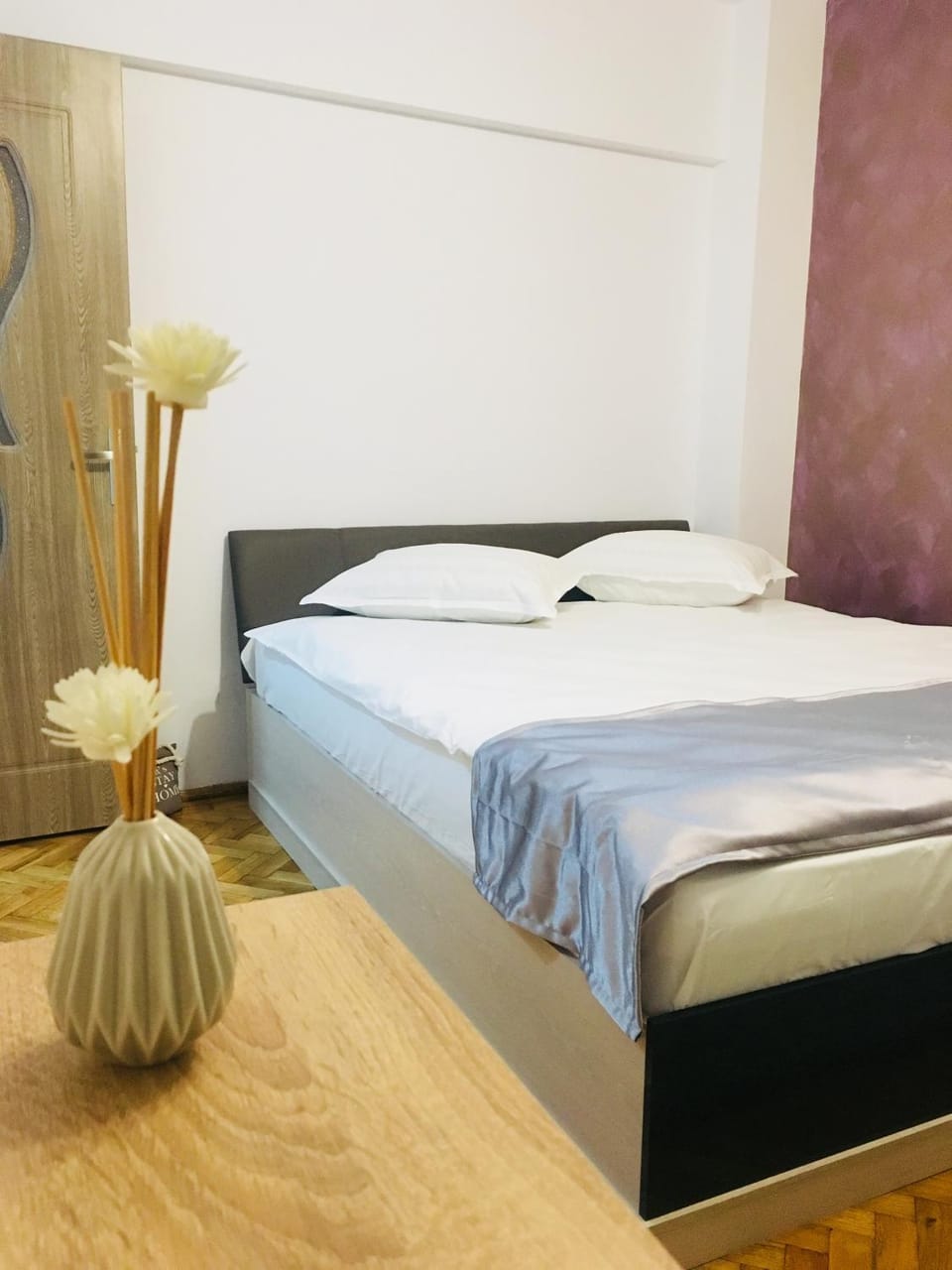 Ultracentral Studio Apartment in Craiova