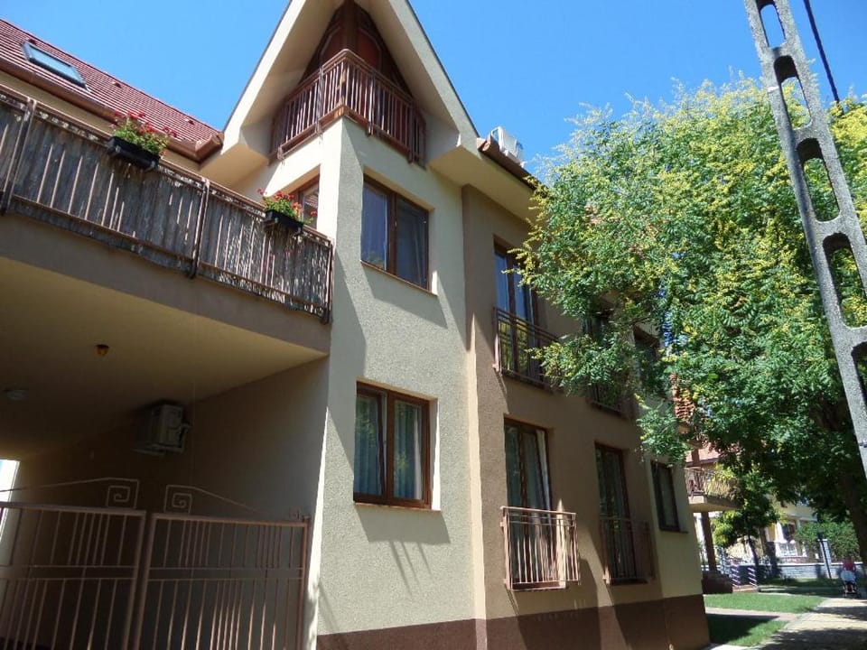 Rex Apartman Apartment in Hungary