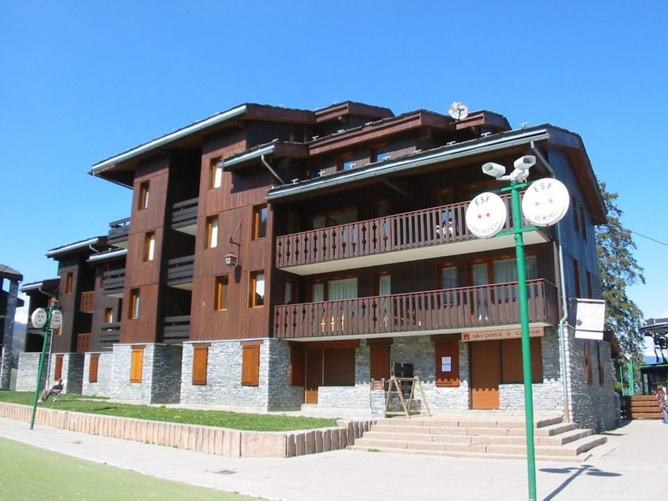 Studio divisible 4 pers, balcon plein sud, parking optionnel - FR-1-291-814 Apartment in Les Avanchers-Valmorel