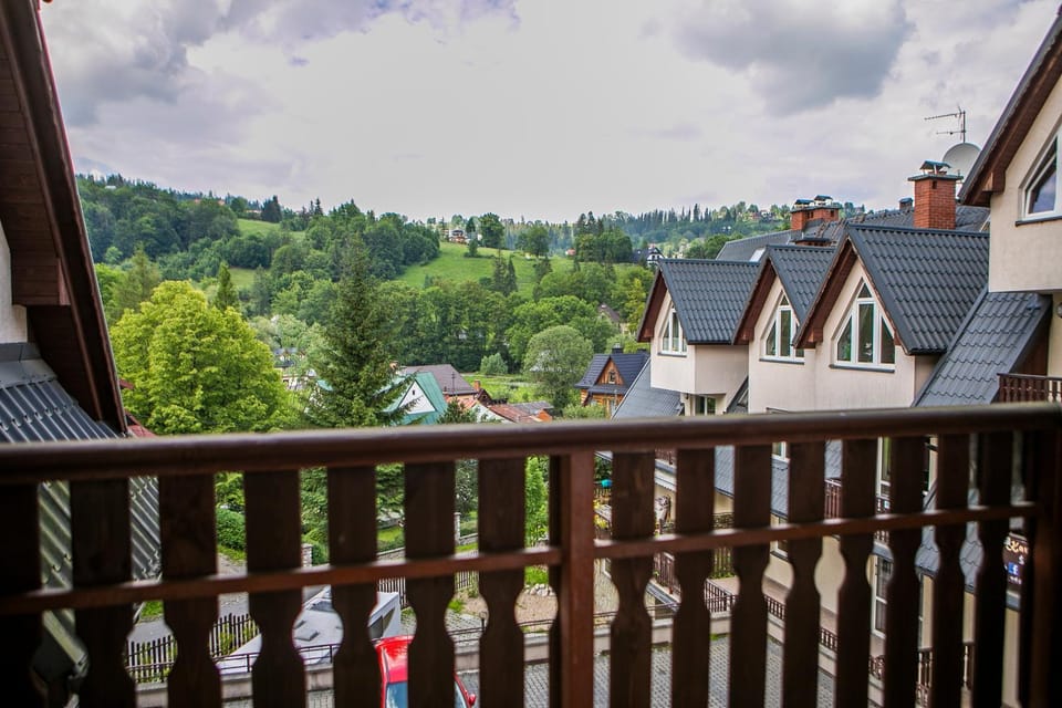 Garden view, Mountain view, Inner courtyard view