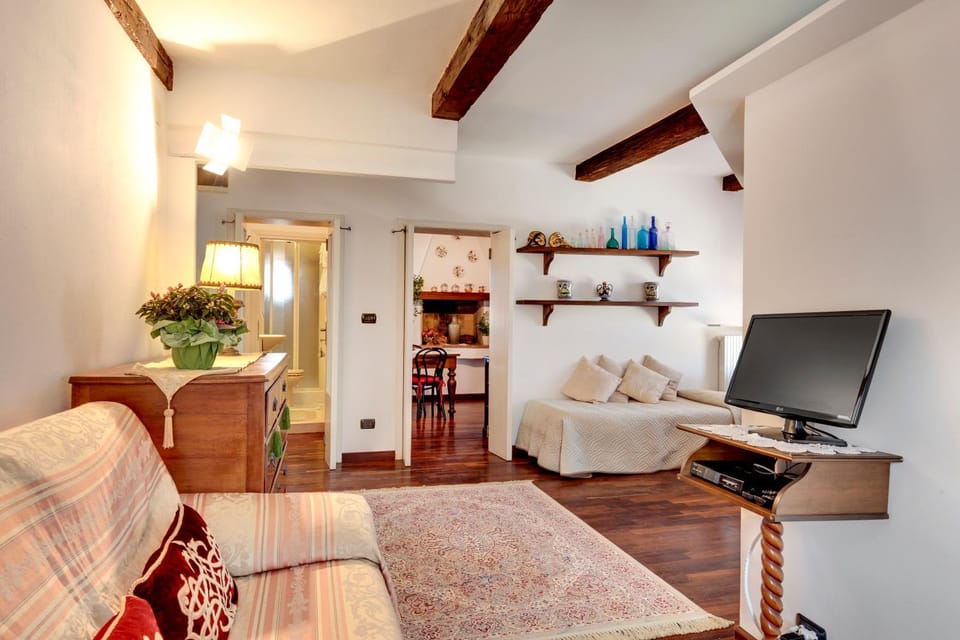 Living room, Bedroom