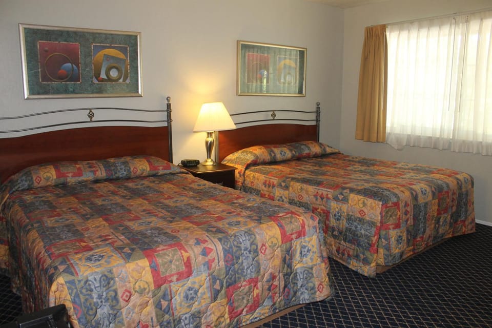 Golden Chain Motel Motel in Sierra Nevada