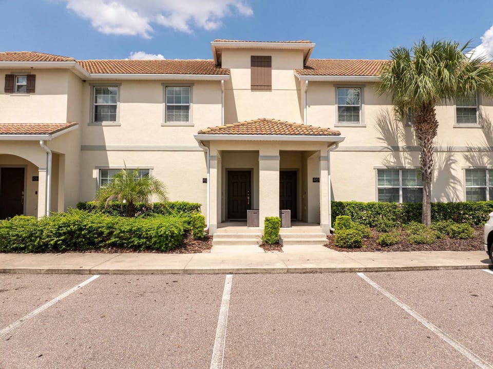 Family Friendly Four Bedrooms w/ Pool 4896 House in Kissimmee