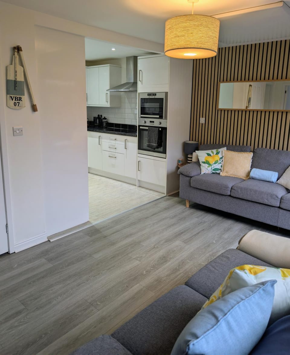 Cabin 246 Riverside, Glan Gwna Cabin in Wales