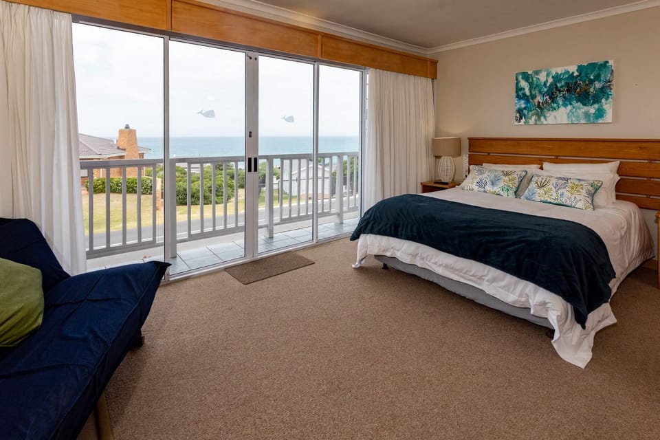 Bed, Sea view, Family