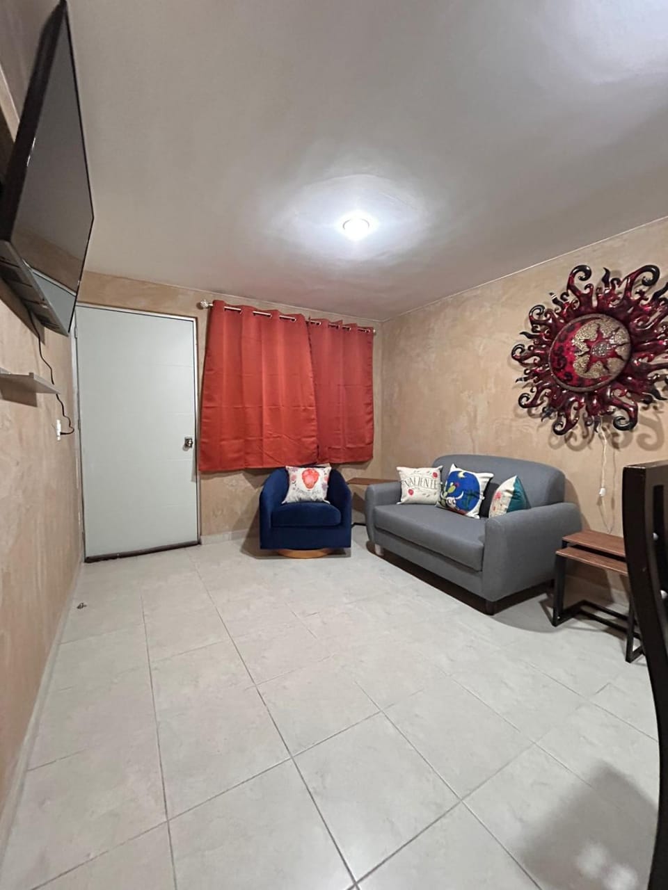 Communal lounge/ TV room, Living room