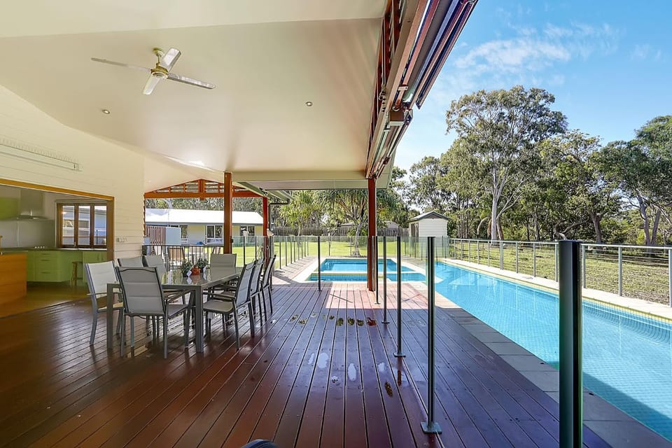 Patio, Balcony/Terrace, Swimming pool, Swimming pool