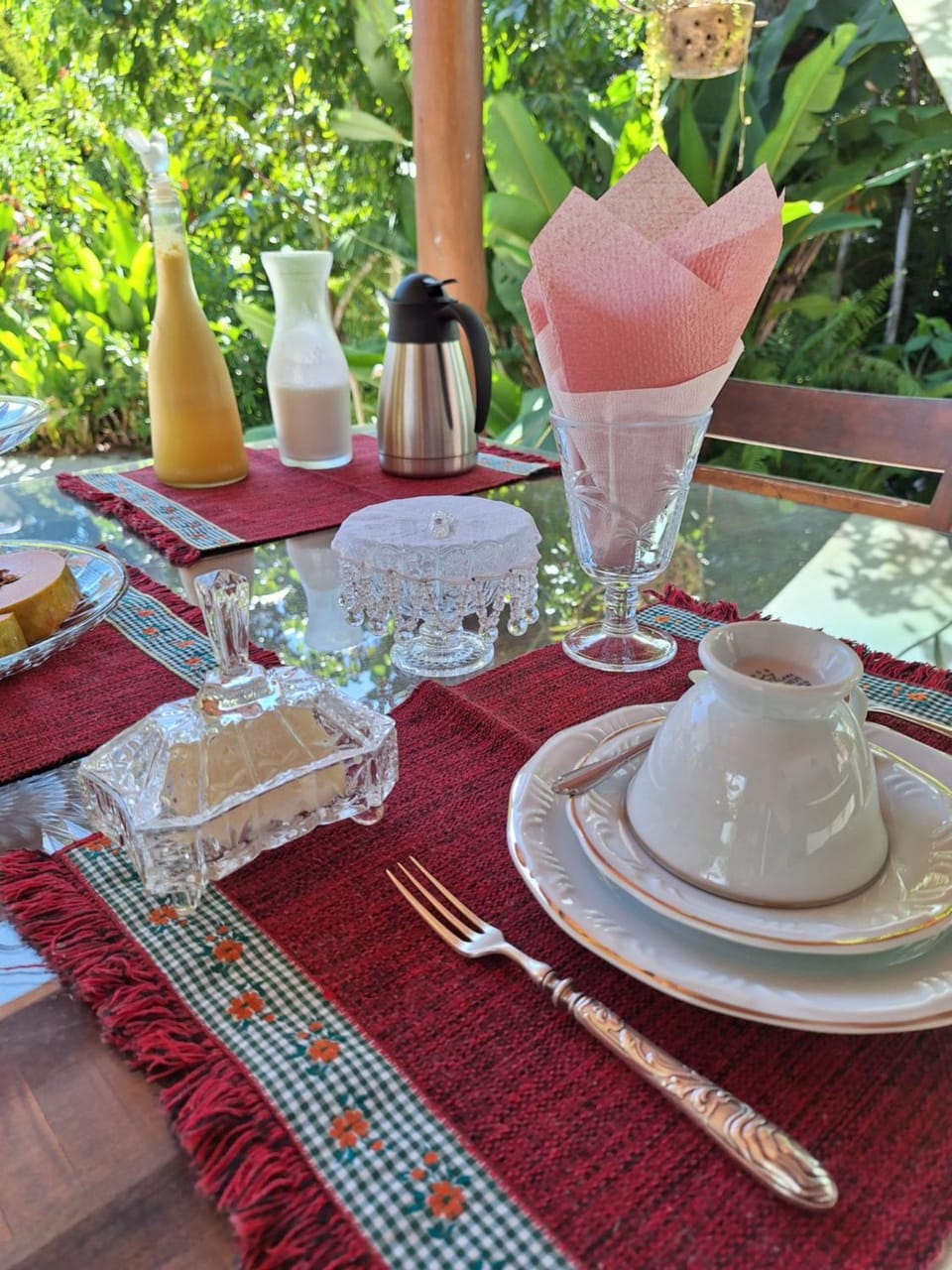Decorative detail, Breakfast