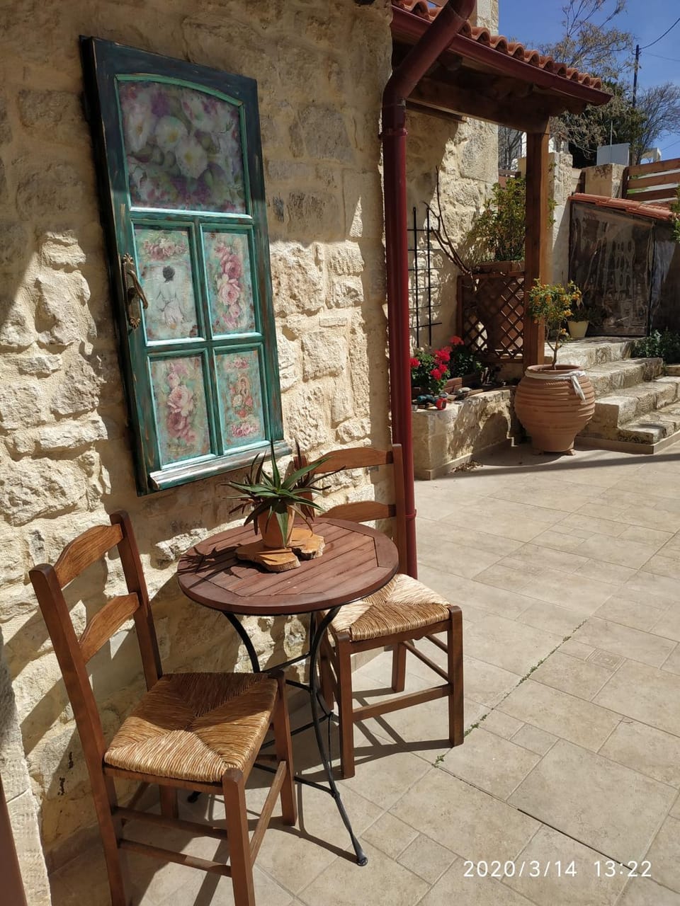 Patio, BBQ facilities, Garden