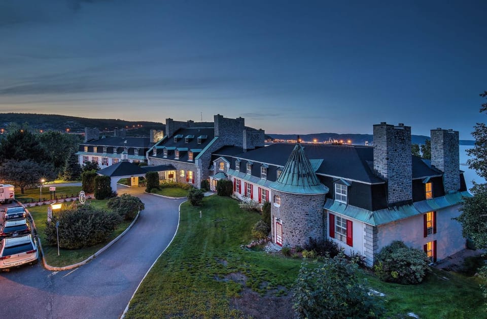 Property building, Summer, Sunset