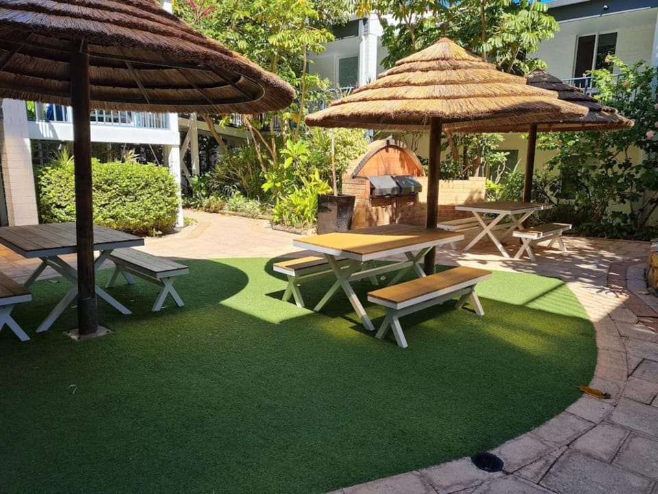 BBQ facilities, Other