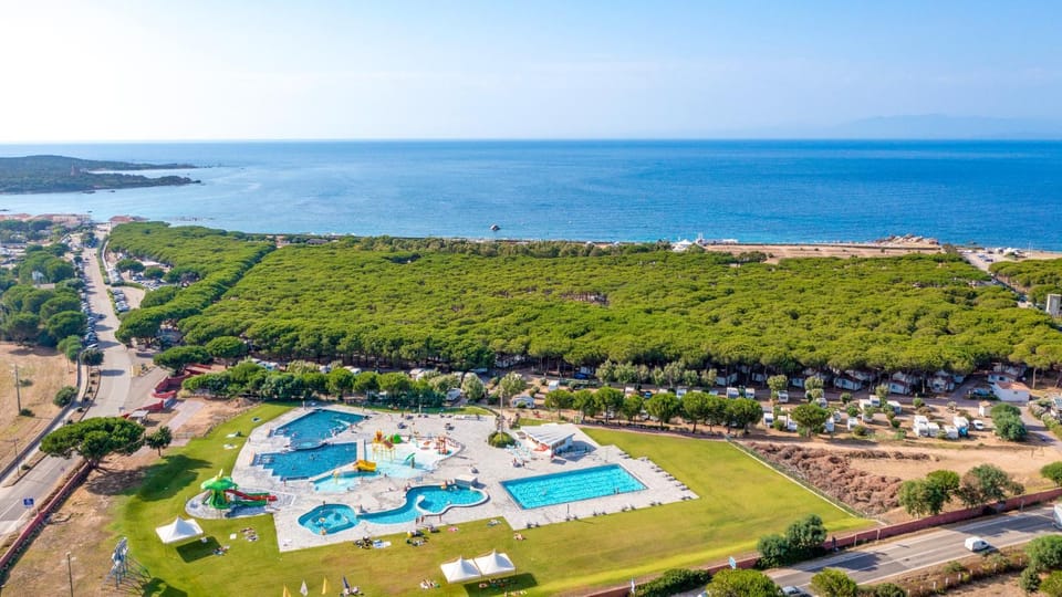 Bird's eye view, Aqua park, Swimming pool