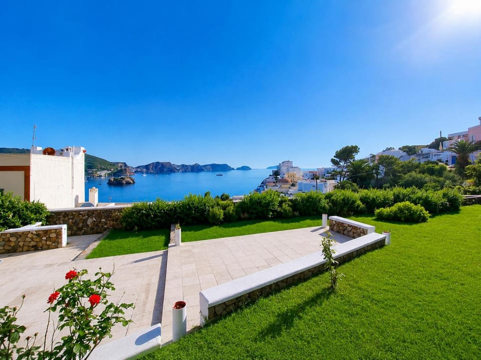 Maridea - Villa Alta Marea Villa in Ponza