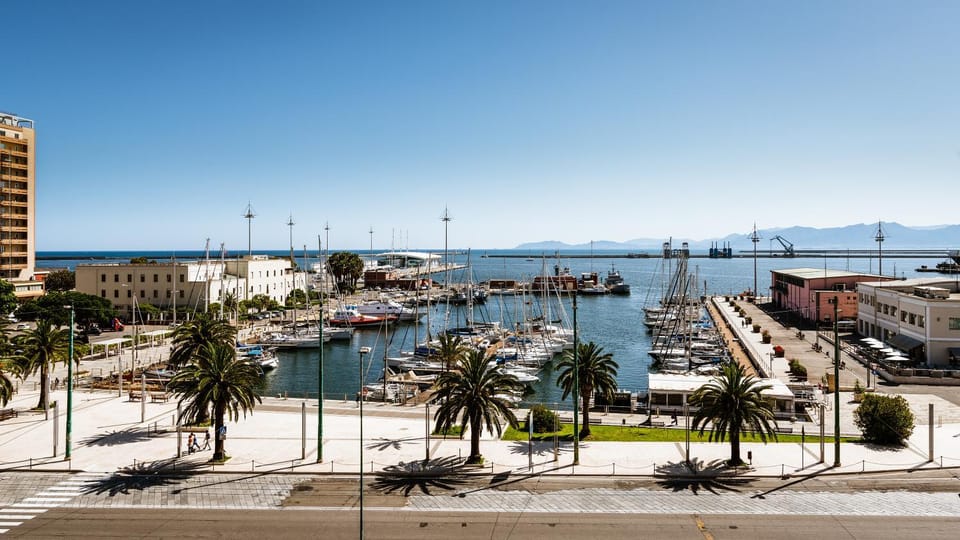City view, Sea view, Street view