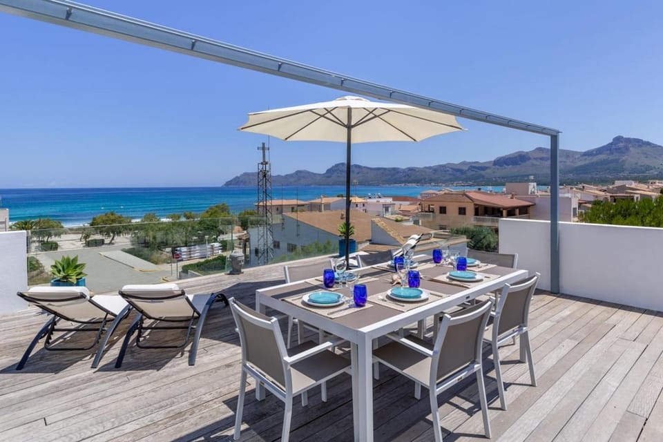 Balcony/Terrace, Sea view, Street view