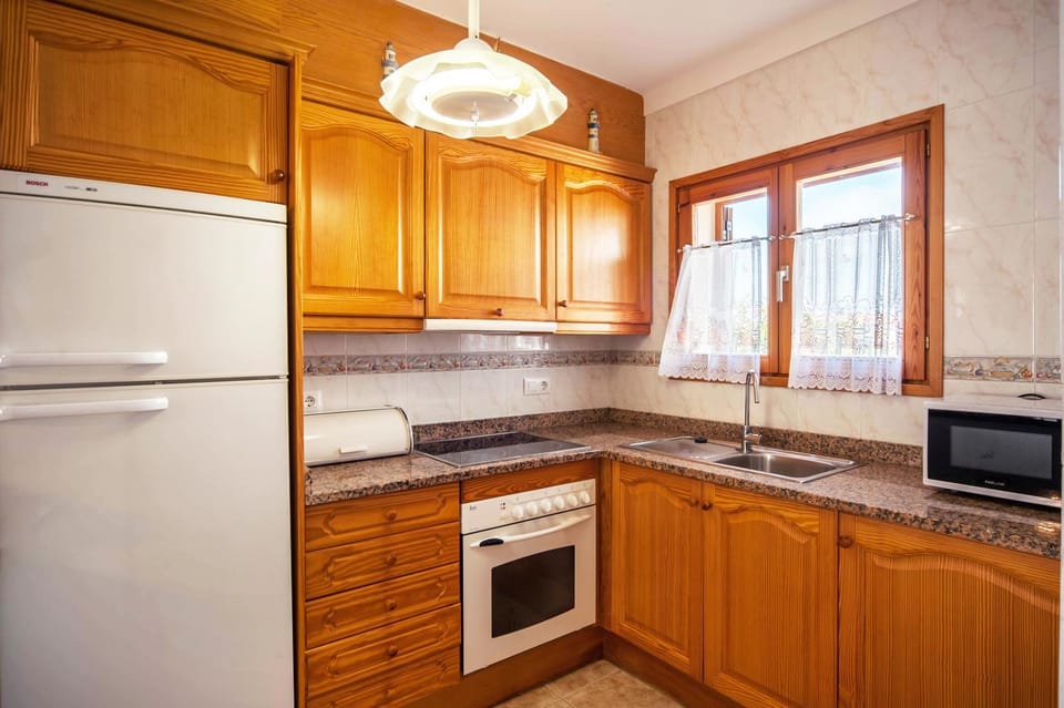 Coffee/tea facilities, Kitchen or kitchenette