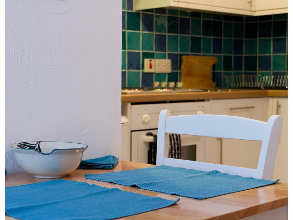 Sand Martin Apartment in Looe