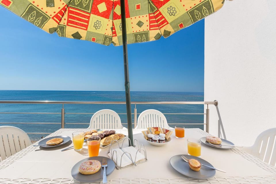 Patio, Sea view