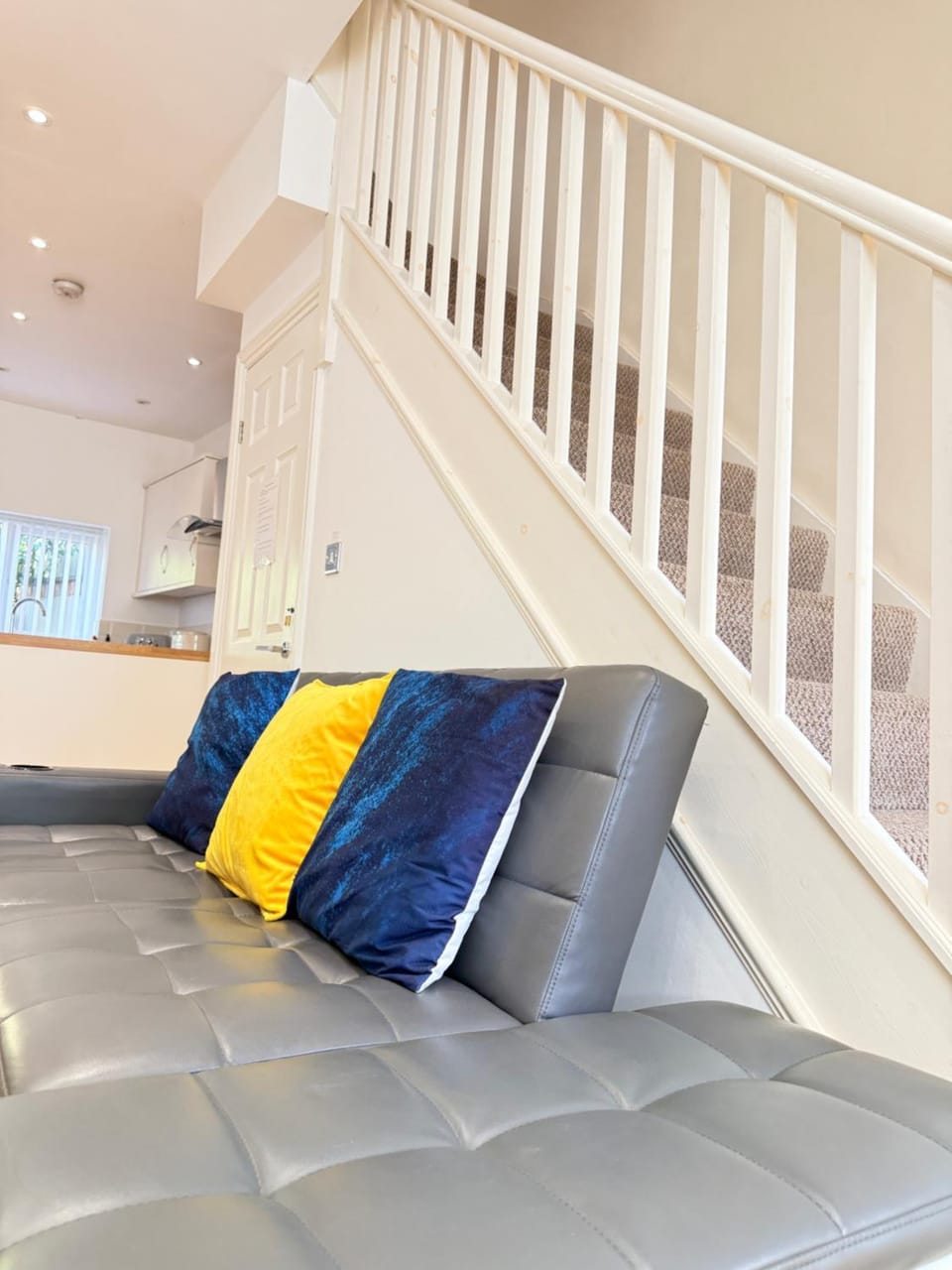 Parliament Bed and Breakfast in Gloucester