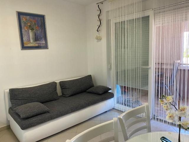 Nin Ždrijac Apartment in Zadar County