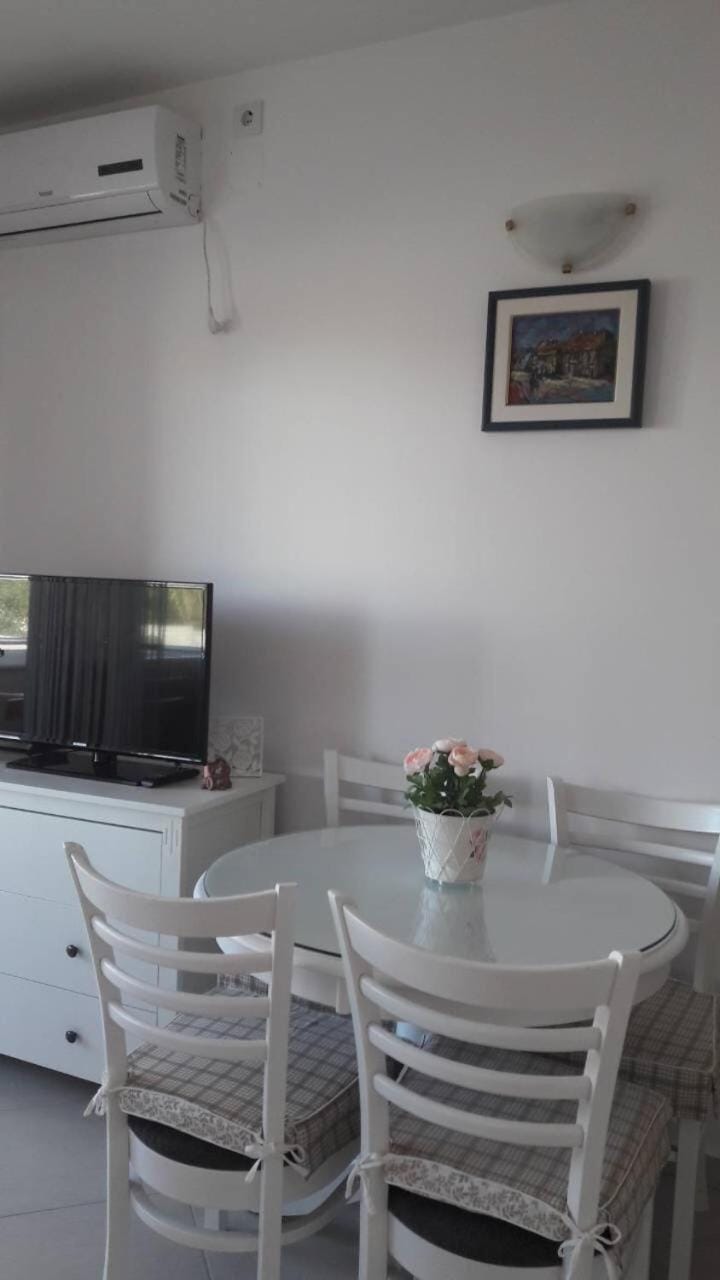 Nin Ždrijac Apartment in Zadar County